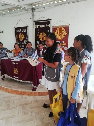 Encuentro de los club leos del Distrito F1, en Santa Rosa de Cabal