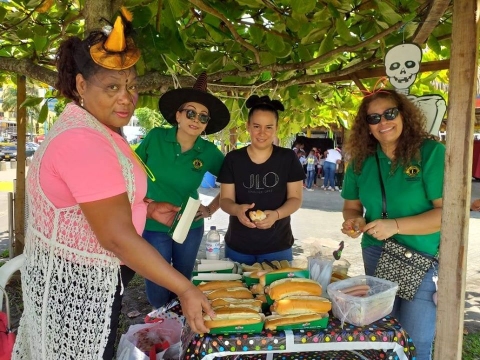 Celebrando Halloween con los niños de Inrenis