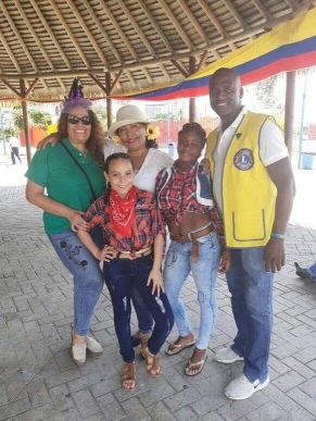 Celebrando Halloween con los niños de Inrenis